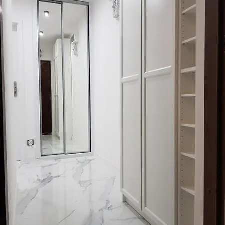 Gdansk Downtown Appartment / 2 Rooms